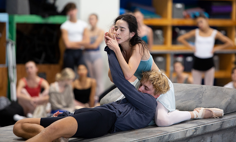 Isadora as Juliet in rehearsal